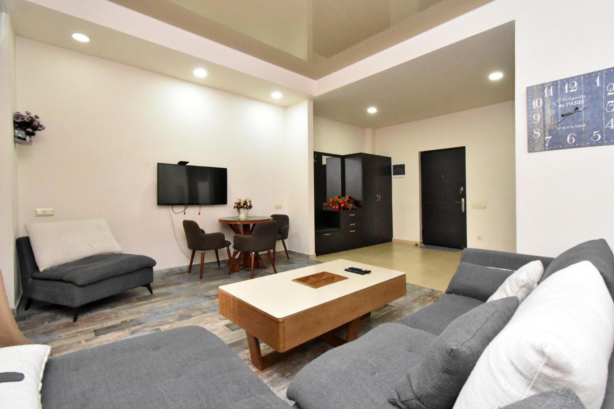 Yars Apartments Yerevan Exterior photo