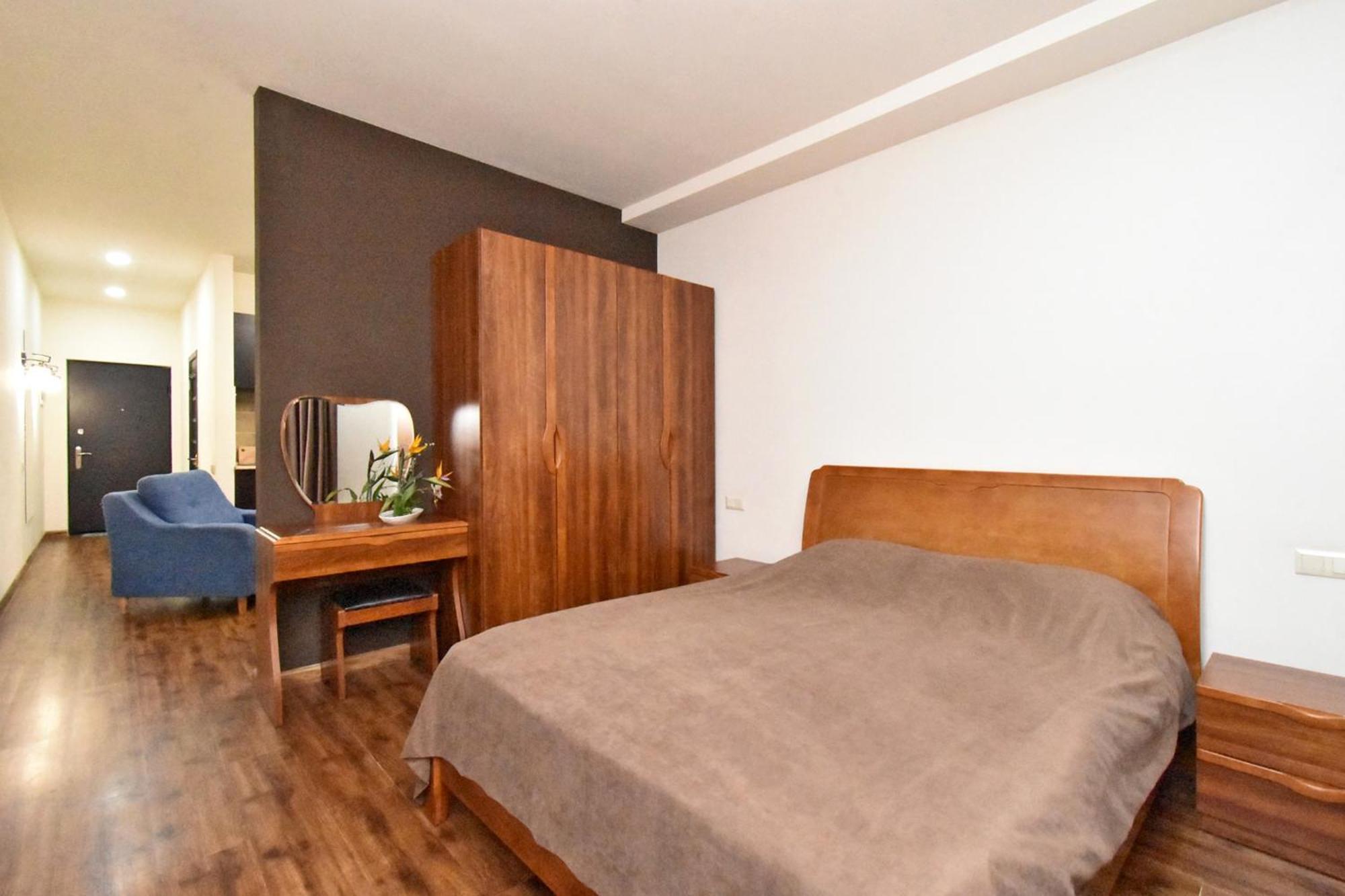Yars Apartments Yerevan Exterior photo