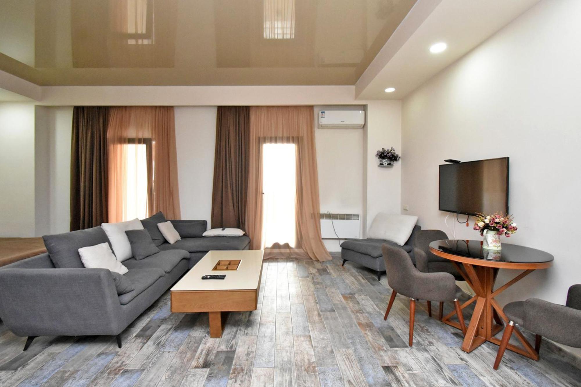 Yars Apartments Yerevan Exterior photo